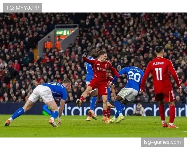 萨拉赫展现卓越传球视野 助球队回暖引领中场新格局